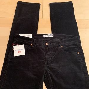 Uniqlo IDLF Slim Fit Velvet Pants